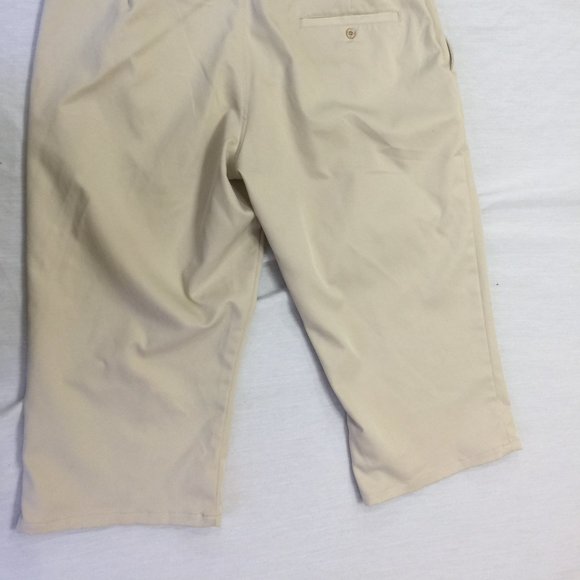 ❄️ UNDER ARMOUR PERFORMANCE WOMENS CAPRIS PANTS SIZE 10 ❄️ - Picture 5 of 5
